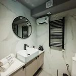 Blackhaus Family And Friends Deluxe Apartment *